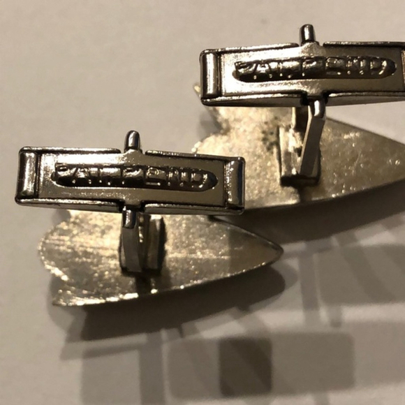 Vintage Silver Tone & CZ Rhinestone Tie Clip & Cuff Links - Picture 8 of 8